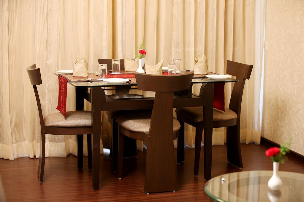 Vinstar Serviced Apartments ฮินเจวาดี ภายนอก รูปภาพ