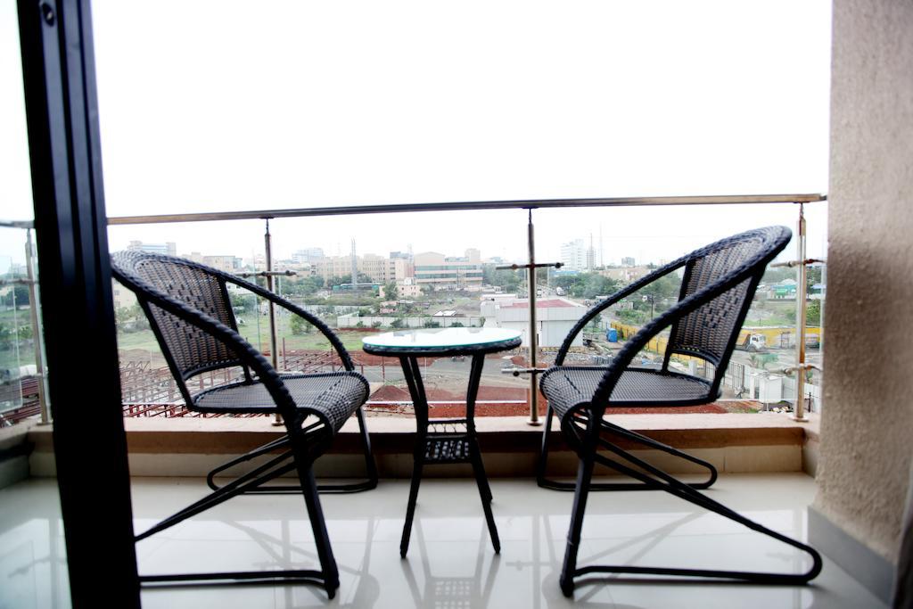 Vinstar Serviced Apartments ฮินเจวาดี ภายนอก รูปภาพ